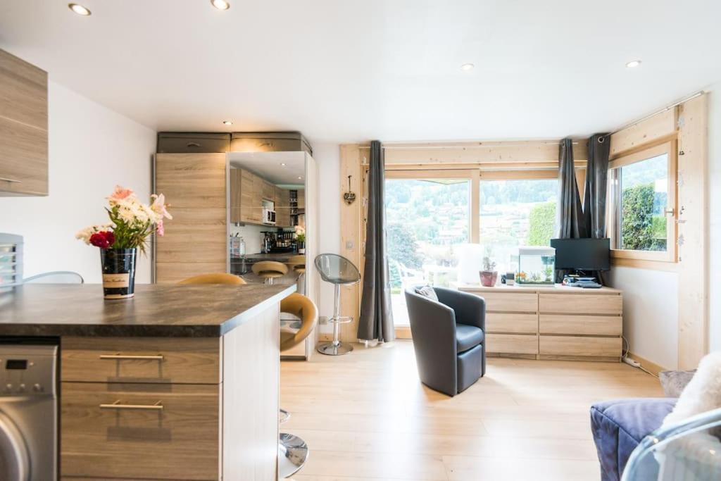 Demi-Quartier Pied-A-Terre Cosy Face Aux Pistes De La Princesse 아파트 외부 사진