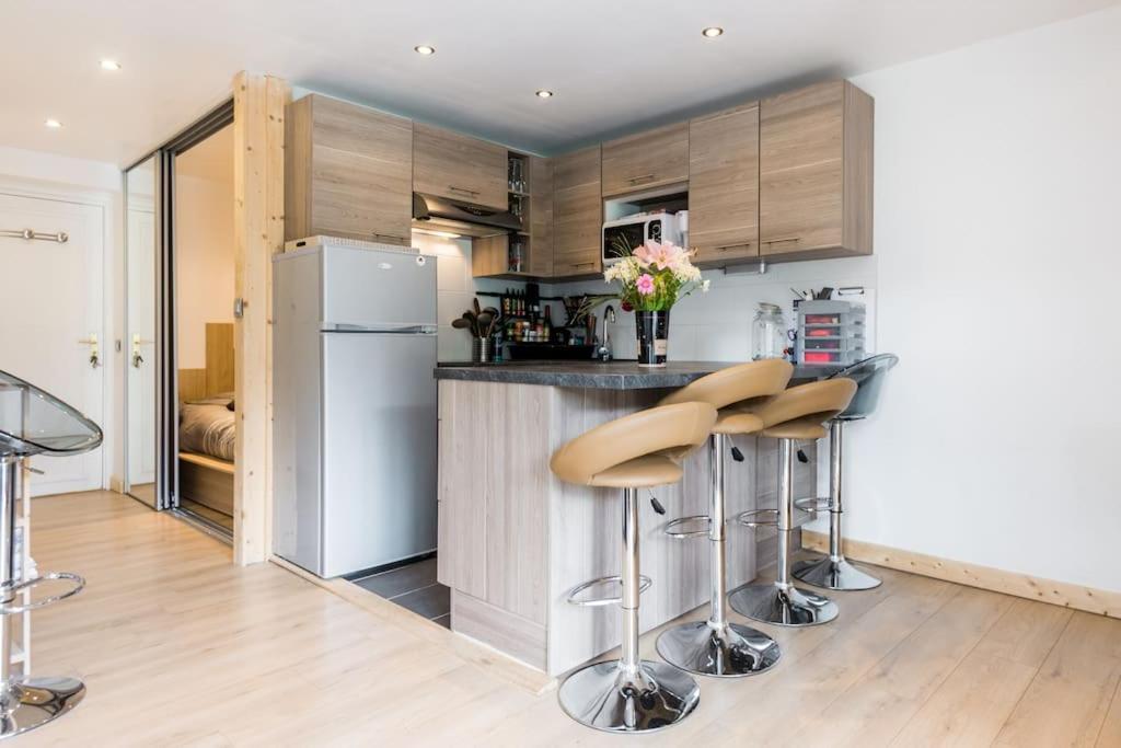 Demi-Quartier Pied-A-Terre Cosy Face Aux Pistes De La Princesse 아파트 외부 사진