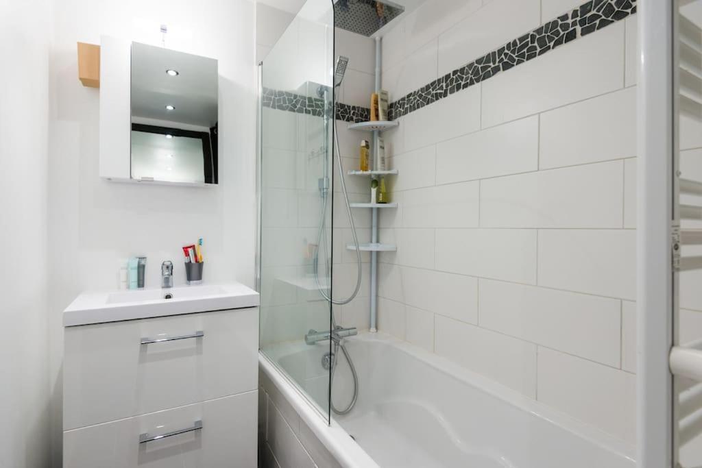 Demi-Quartier Pied-A-Terre Cosy Face Aux Pistes De La Princesse 아파트 외부 사진