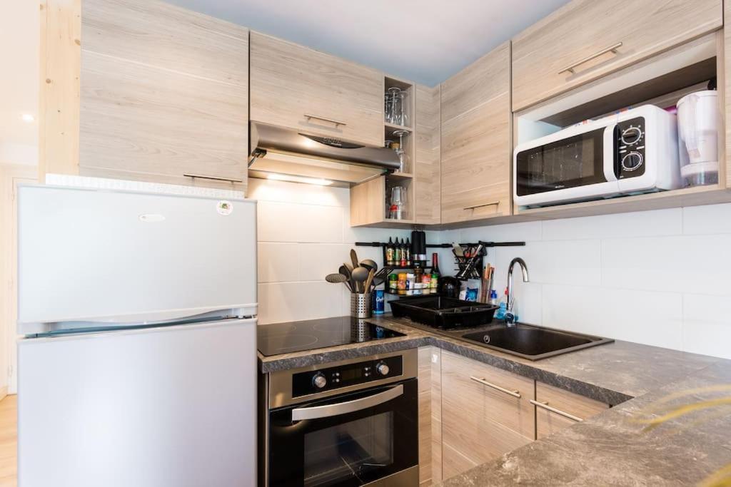 Demi-Quartier Pied-A-Terre Cosy Face Aux Pistes De La Princesse 아파트 외부 사진